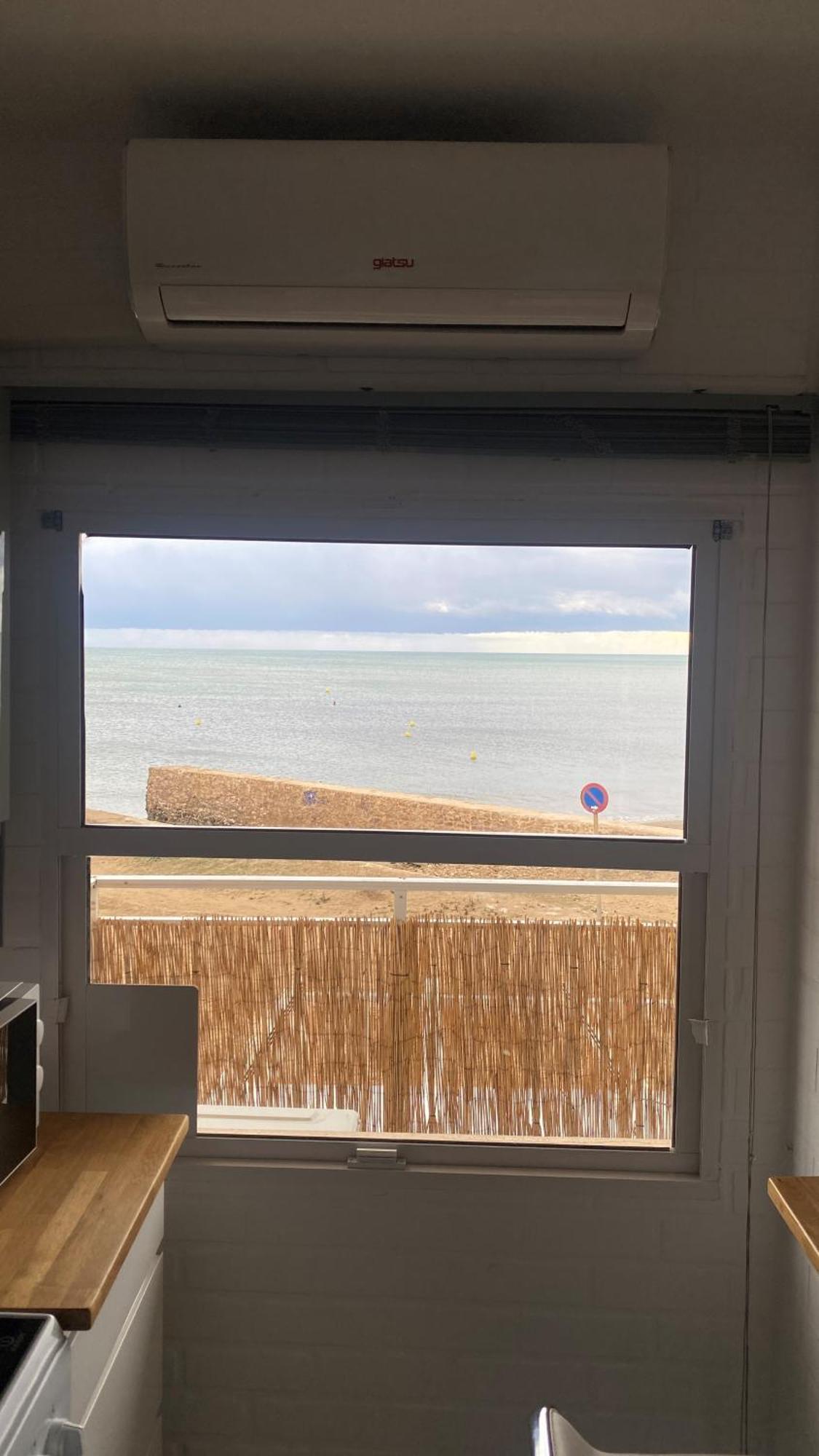 Beachfront Apartment - La Mata Torrevieja Ngoại thất bức ảnh