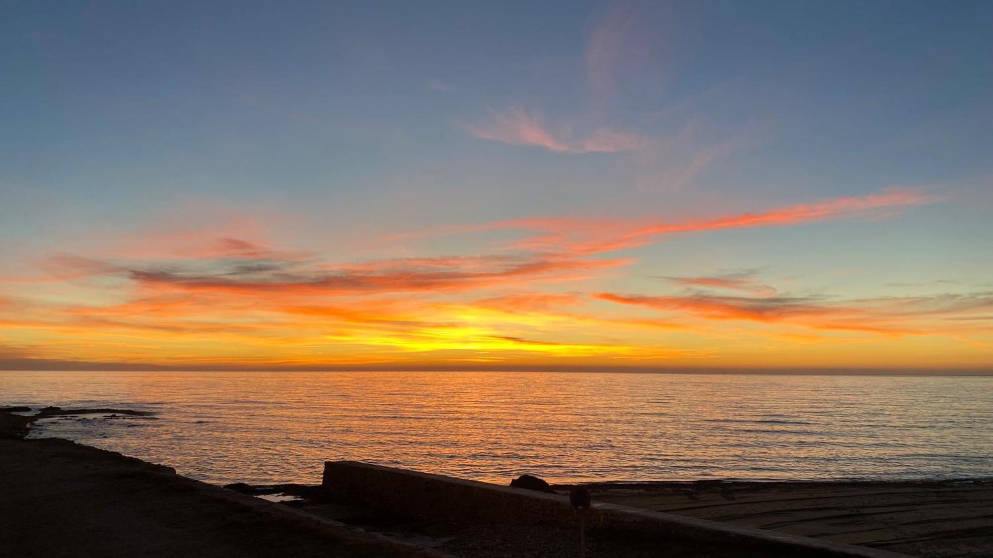 Beachfront Apartment - La Mata Torrevieja Ngoại thất bức ảnh